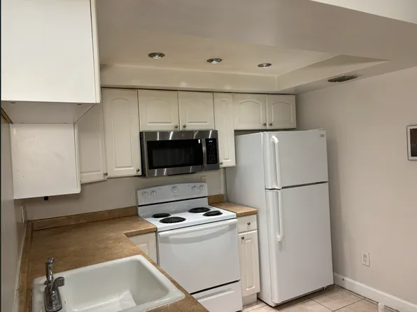 15389 S Dixie Hwy APT 34, Palmetto Bay, FL 33157