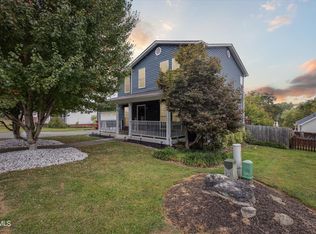 1202 Kennesaw Dr, Johnson City, TN 37615