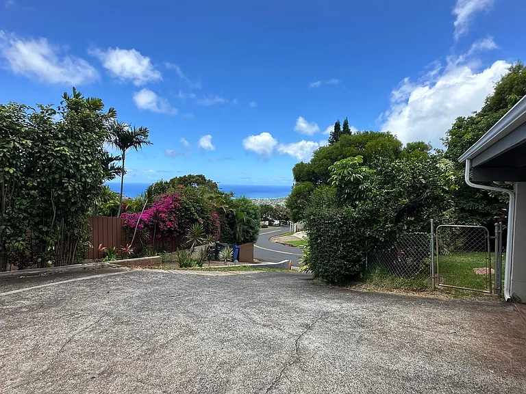 4559 Sierra Dr #B — Photo 17