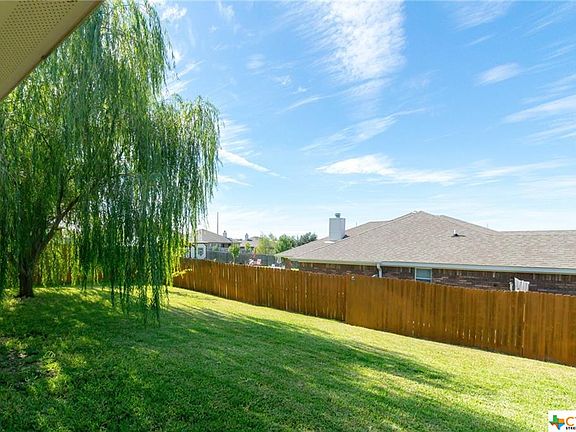 5th image of 3203 Sherwood Forest Dr