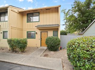 1111 Stevens St APT 1, Medford, OR 97504