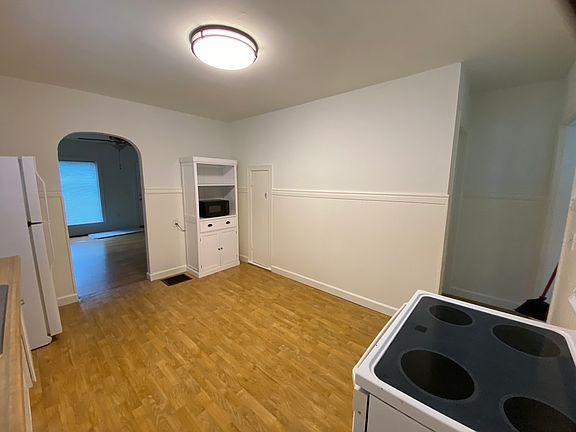 5th image of 2828 N 12th St
