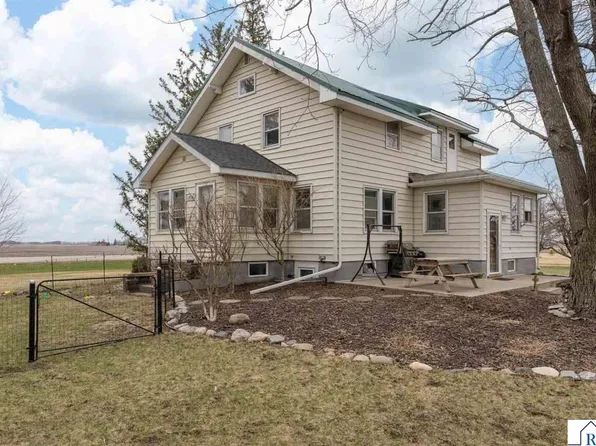 10787 518th Ave, Amboy, MN 56010