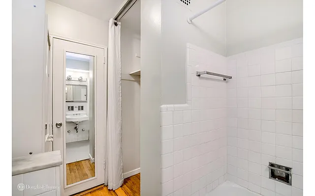 Rented by Douglas Elliman | media 6