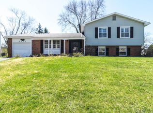 3713 Gairlock Dr, Columbus, OH 43228