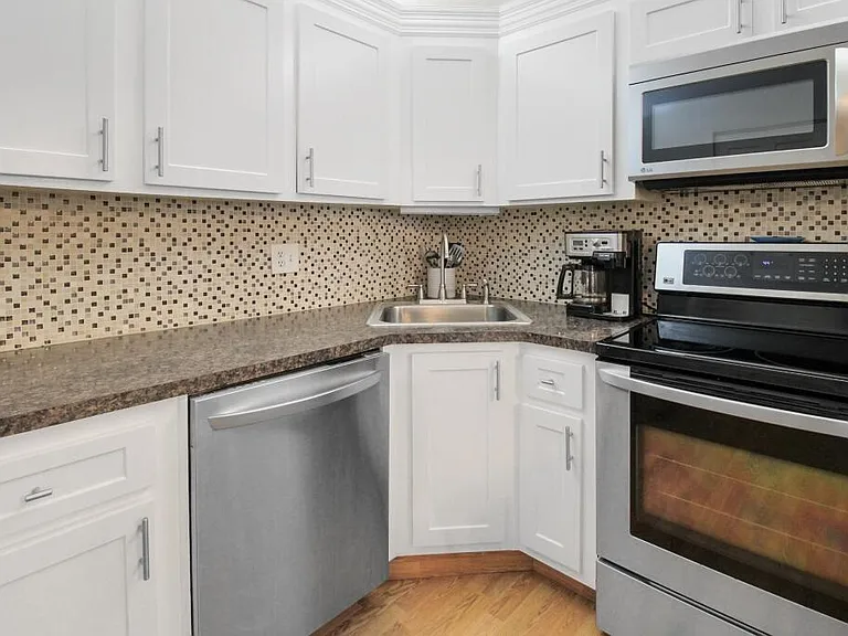 407 Pine Glen Ln #C-1 — Photo 13