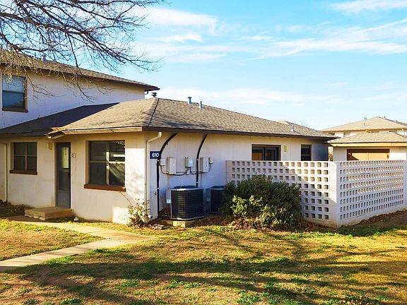 2nd image of 610 Vance Cir
