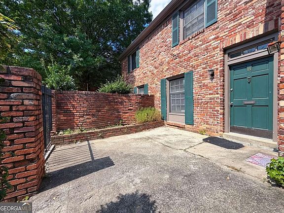 3rd image of 3079 Colonial Way APT B