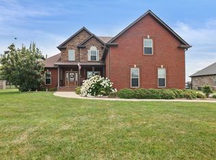 3037 Eliza Dr, Clarksville, TN 37043