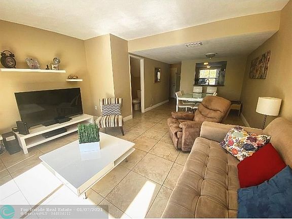 5th image of 4020 NW 90th Ave #4020