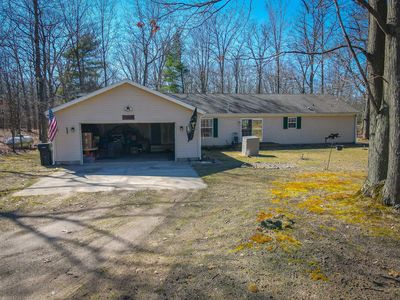 5729 Bryant St, Pentwater, MI, 49449
