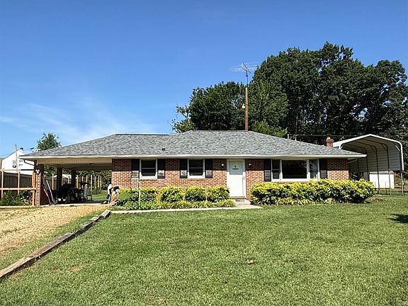 2nd image of 124 Coffey St