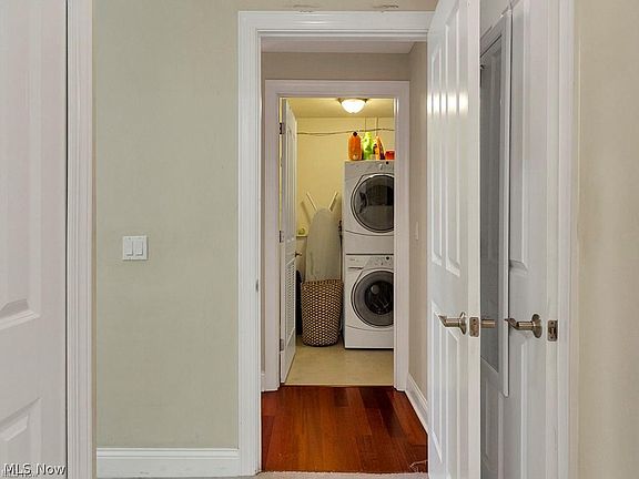 4th image of 16800 Van Aken Blvd APT 314