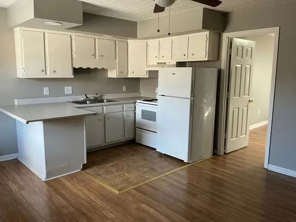 Oak Pointe Apartments - 440 Country Lane Dr, 440 Country Lane Dr APT 57, Greenville, KY 42345