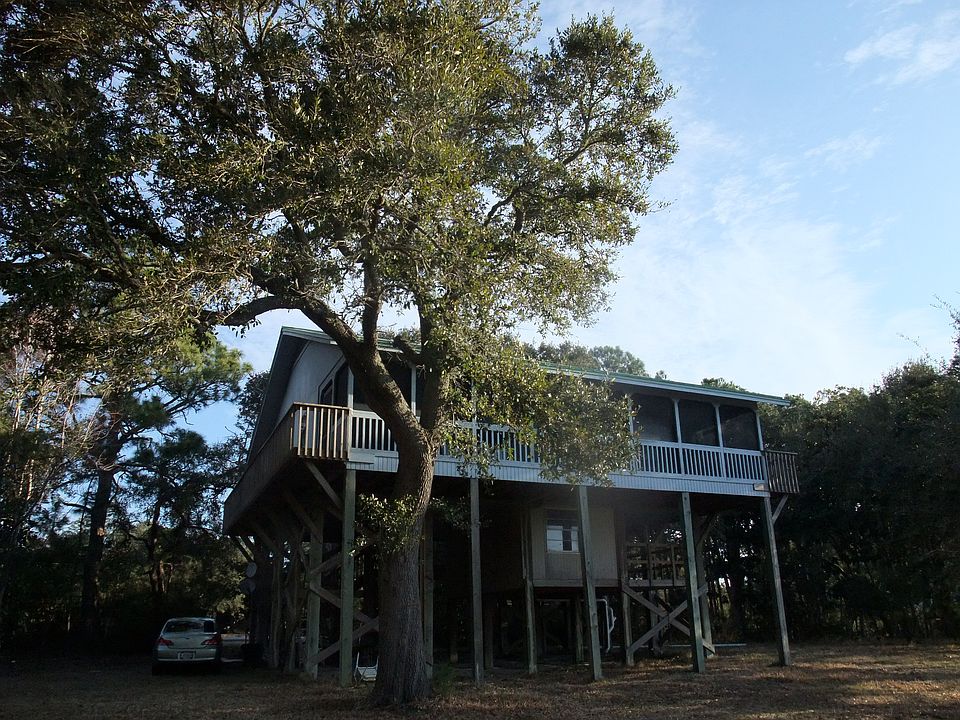 Multi-level wrap around deck