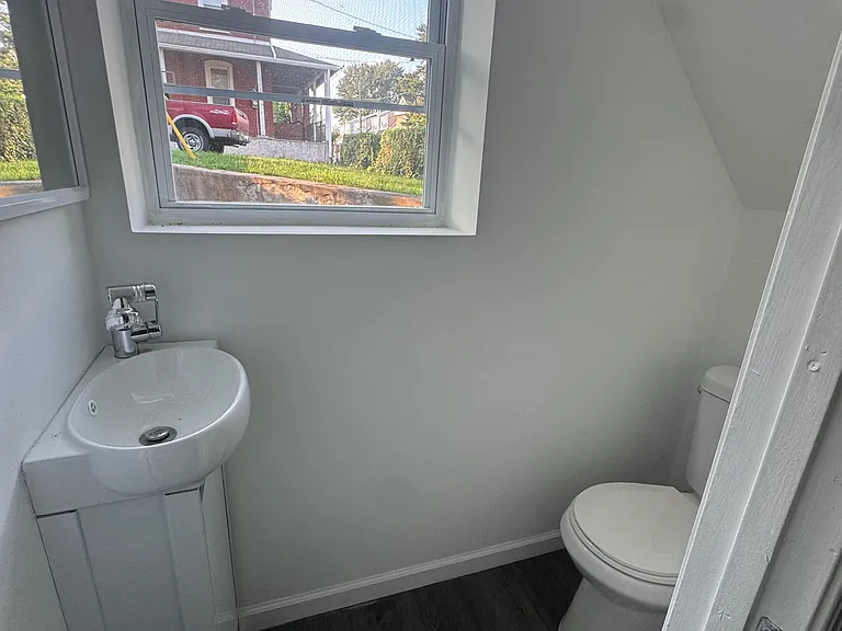 6708 Martins Mill Rd — Photo 7