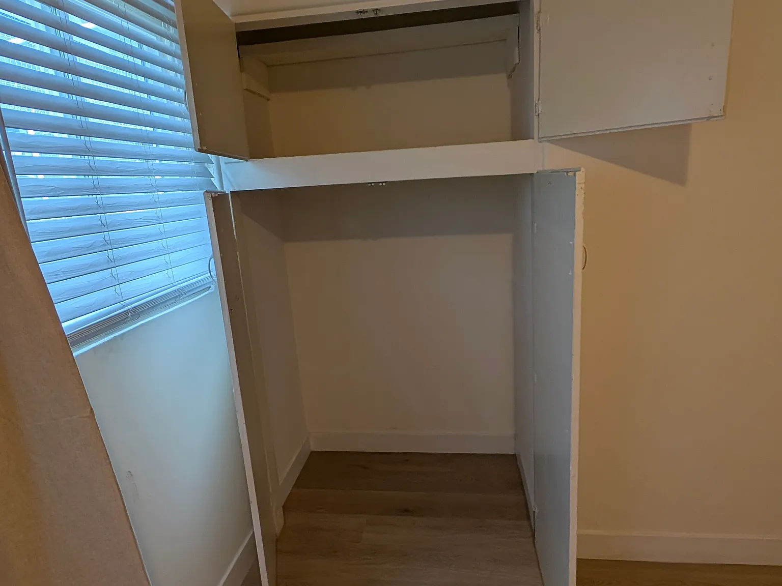 2 bed, 1300 sqft, $1,400 — Photo 3