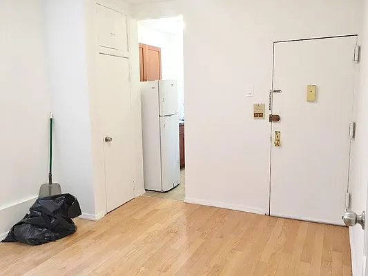 Rented by Best Apartments North Inc | media 44