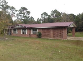 5333 Old River Rd, Baker, FL 32531