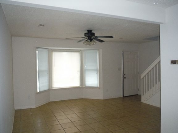 3rd image of 114 C Concord Dr