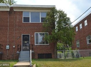 4011 Clay Pl NE, Washington, DC 20019