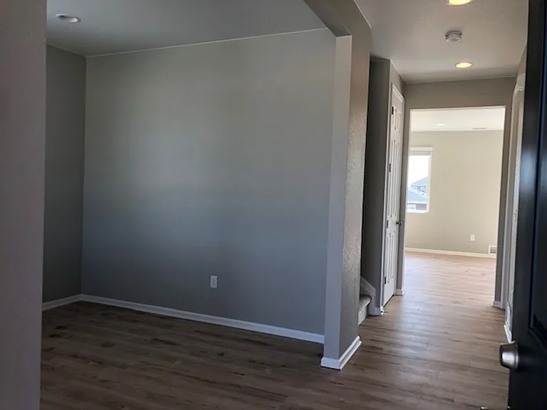 1105 Blue Bell Rd — Photo 17