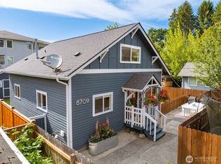 8709 14th Avenue NW, Seattle, WA 98117