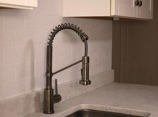 110 Wilmington Rd #2, Burlington, MA 01803