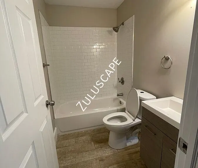 1534 E Ohio St — Photo 10