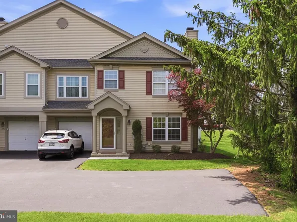 208 Monarch Ct #294, Warminster, PA 18974