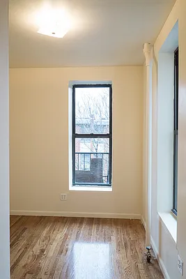 Rented by EXR | media 3