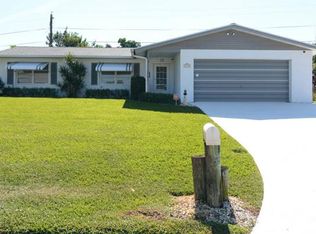 2338 NE 16th Ct, Jensen Beach, FL 34957