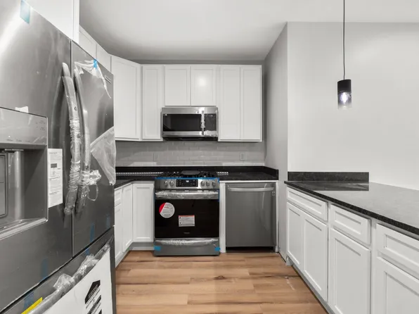 2526 E Fayette St, Baltimore, MD 21224