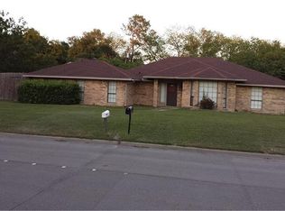 2704 Dalrock Rd, Rowlett, TX 75088