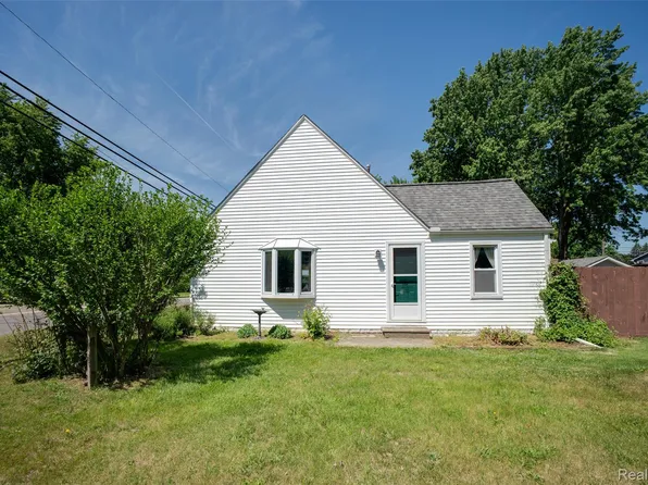 2640 Melvin Ave, Rochester Hills, MI 48307