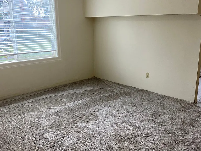 1814 Cedar St — Photo 4