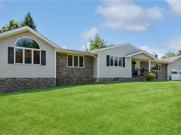 17 Linda Drive, Suffern, NY 10901