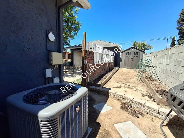 10059 McLennan Ave — Photo 32