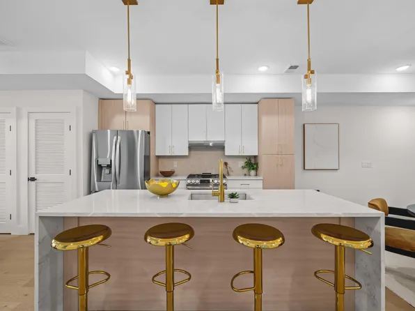 249 5 Halladay Street image 8 of 48