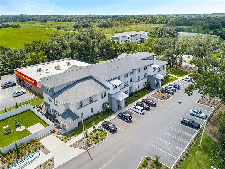 Osprey Pointe — Photo 10