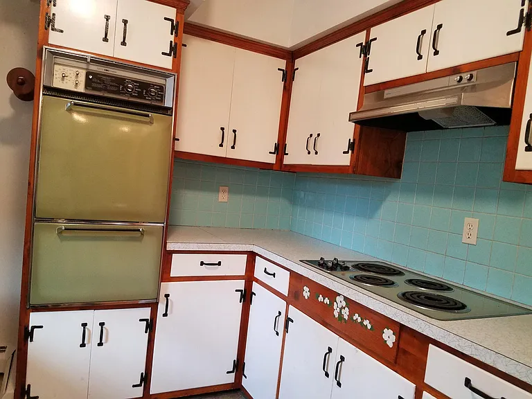 514 Corporation Rd — Photo 9