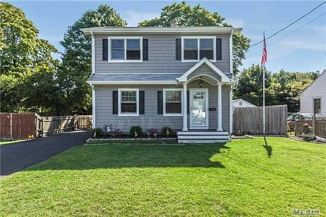 1st image of 23 Bayview Ave