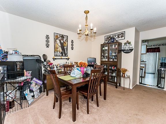 4th image of 703 Bayley Ct #C