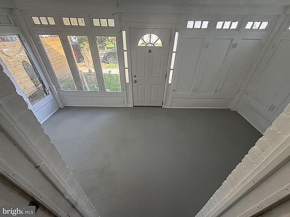 4th image of 3115 W Brandywine Ave
