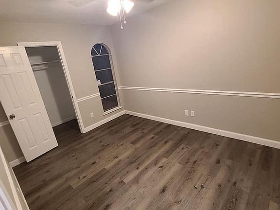 3rd image of 6603 Tamar Dr
