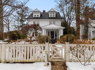 13 Lockwood Ave, Old Greenwich, CT 06870