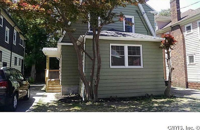 1st image of 340 Bruce St