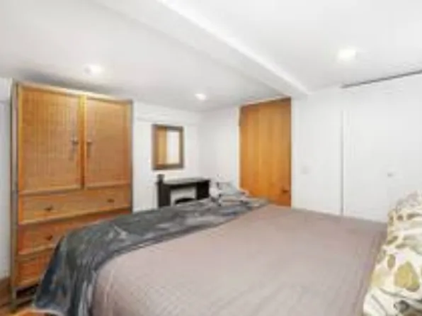 1414 W Fletcher St APT 1R, Chicago, IL 60657