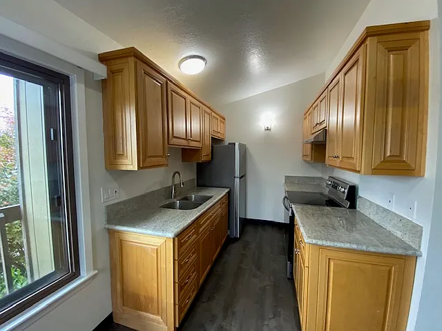 Dela Vina Apartments — Photo 26