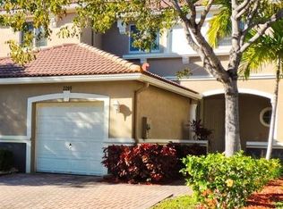 2200 Oakmont Dr, Riviera Beach, FL 33404